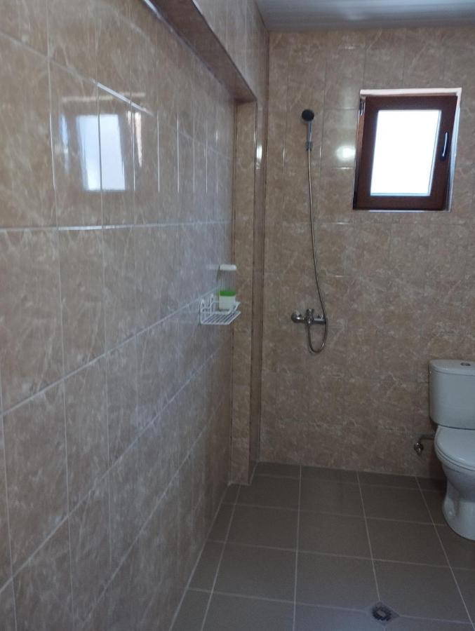 Alfa Guest Rooms With Parking Varna Exterior photo